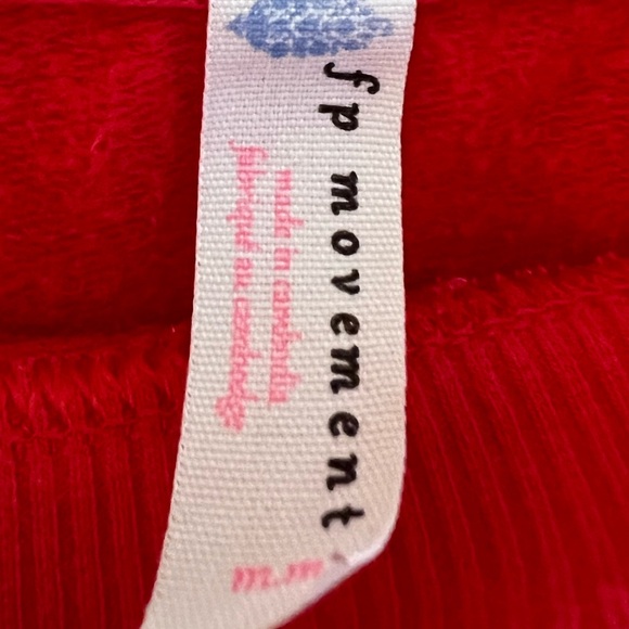 Free People FP Movement - Where The Wind Blows Red Sweatshirt -  Women's Medium - Picture 6 of 7